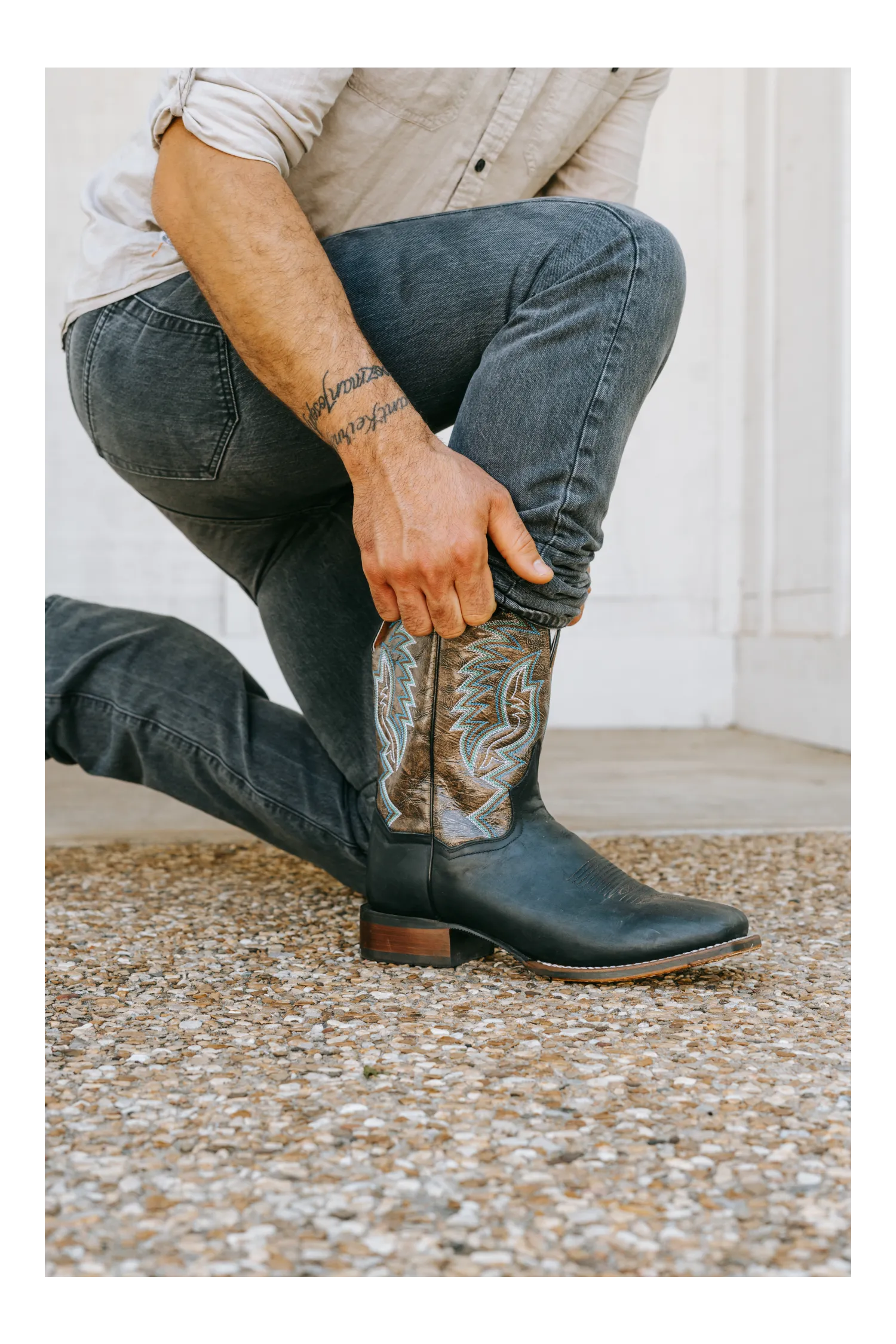 DEUCE LEATHER BOOT