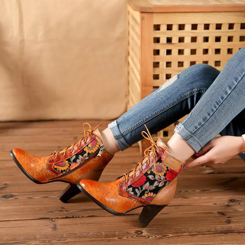 Stylish Retro Floral Print Three-Quarter Cognac Boots